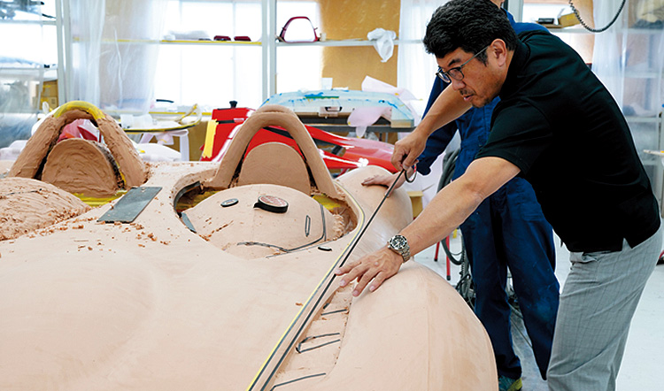 自分だけのためにオーダーメイドで創る〈ケン オクヤマ Cars Kode61