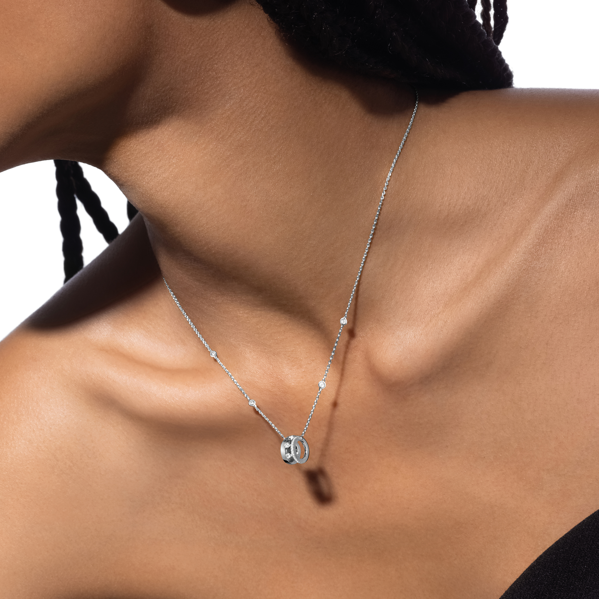 White Gold Diamond Pendant Necklace Move Romane | Messika 07158-WG