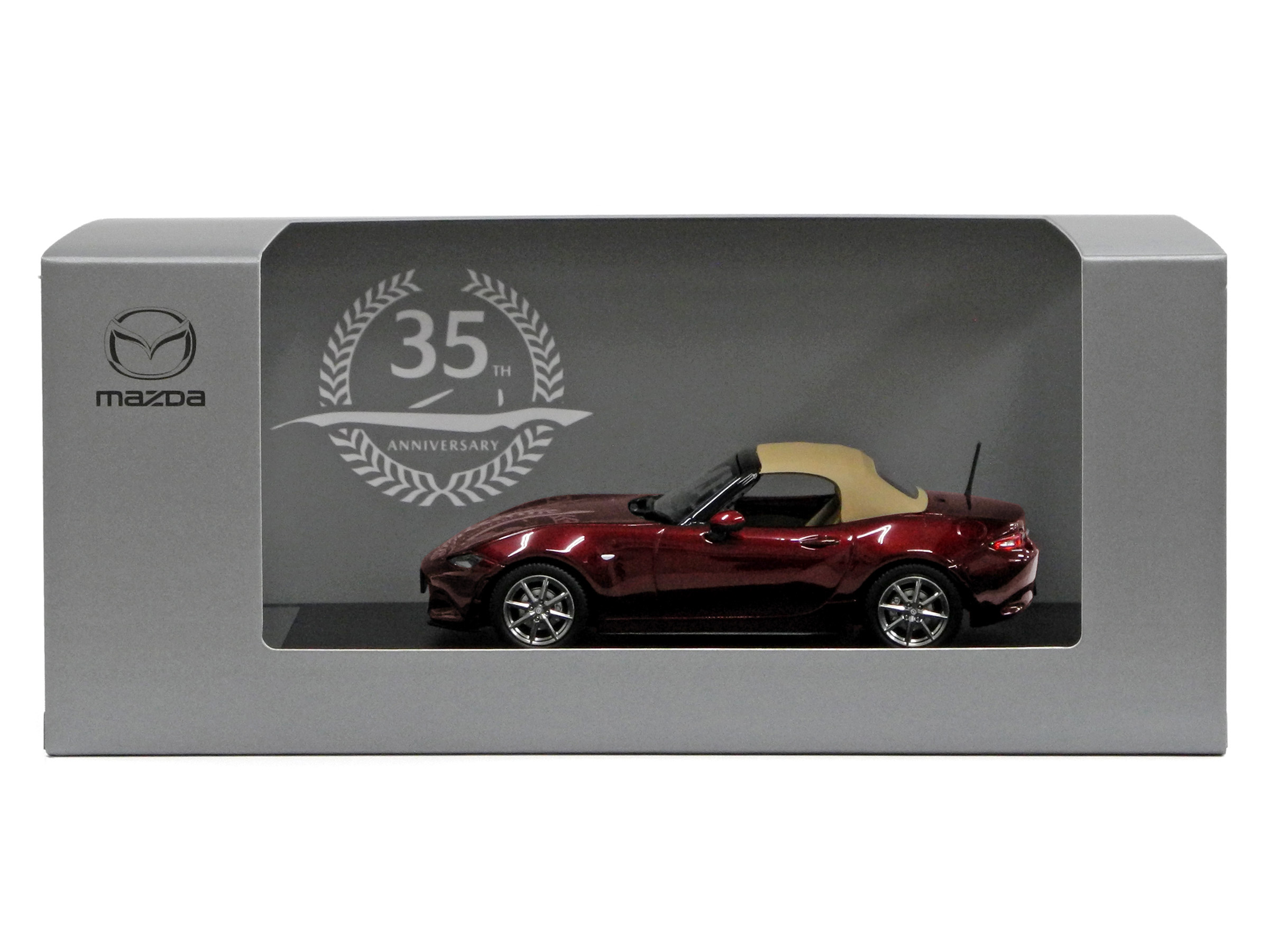 ROADSTER 「35周年記念車」モデルカー 1/43