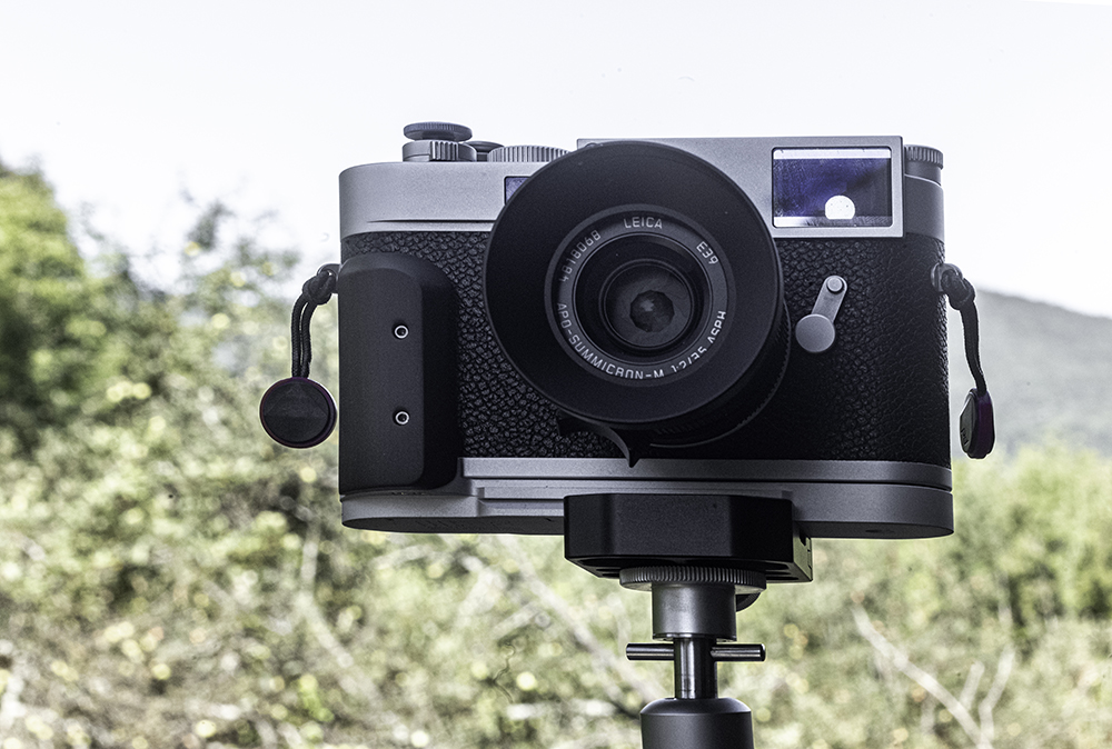 Review: IDS Works Leica M11 grip improves handling and ergonomics