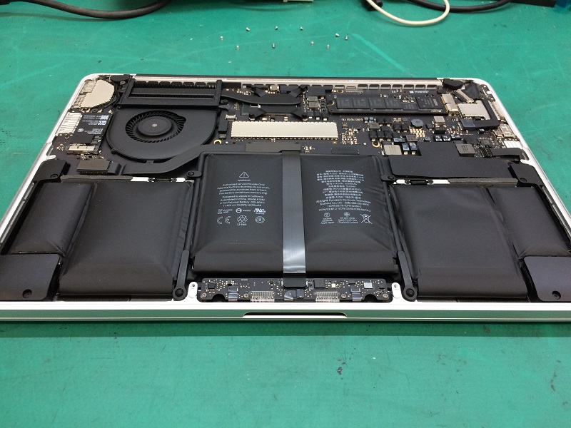MacBook Pro バッテリー交換 修理