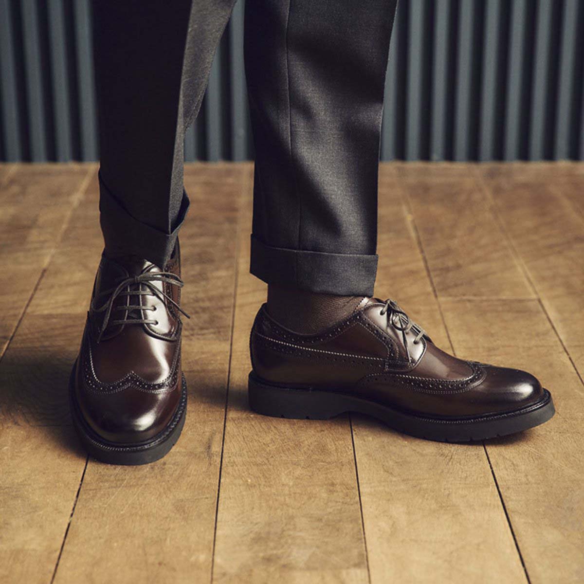 モデロ MODELLO COVEROSS Bee 外羽根ウイングチップドレスシューズ