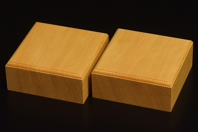 本榧卓上駒台（2寸盤～） | 前川榧碁盤店