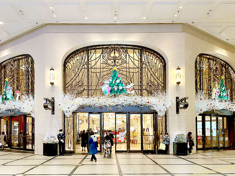 阪急梅田】豪華絢爛、世界最大のターミナルデパート！“王者”阪急を