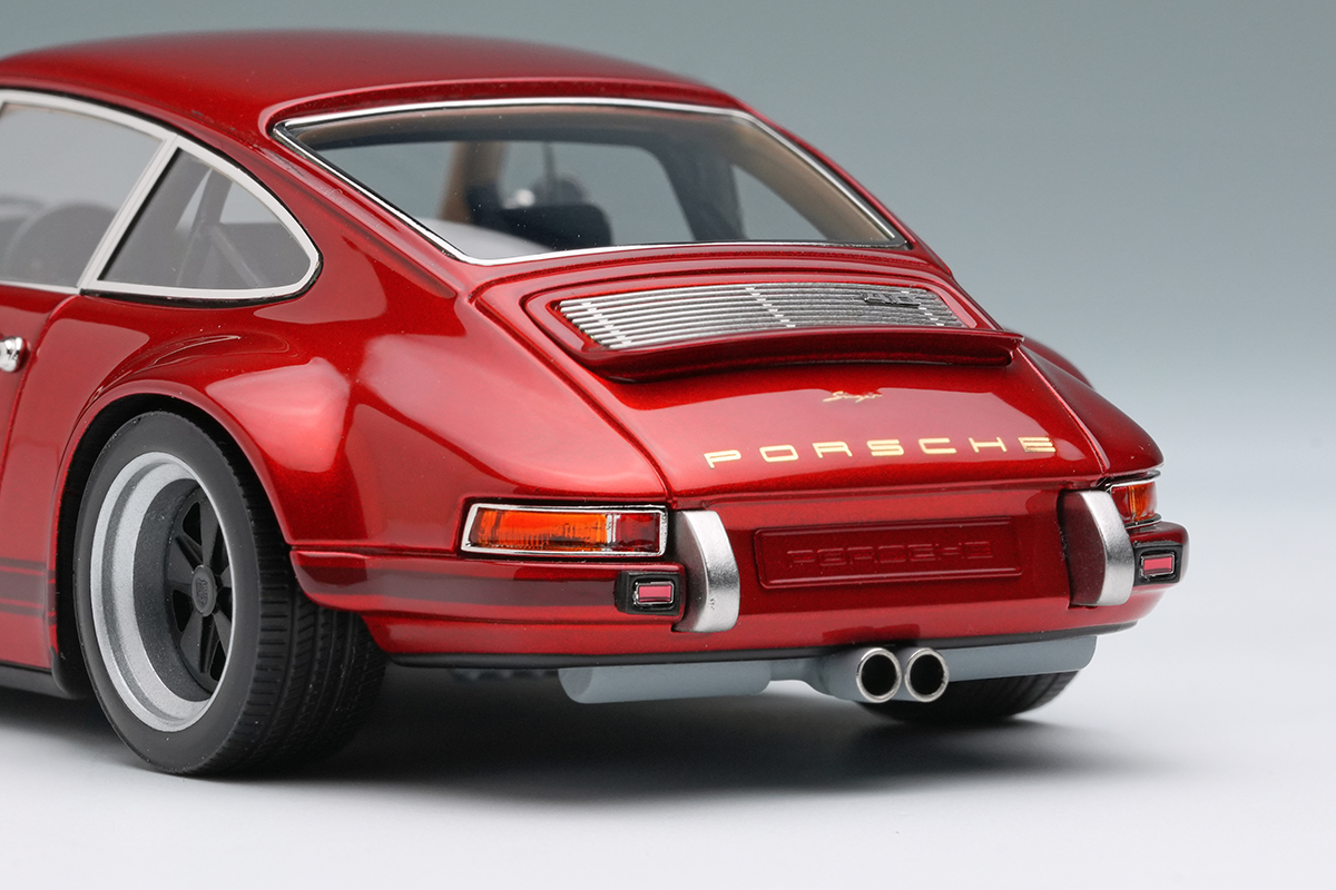 Make Up Co., Ltd. / Singer 911 (964) Coupe