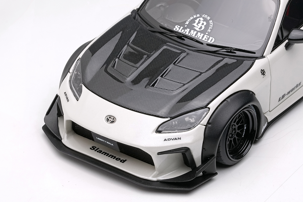 Make Up Co., Ltd. / LB Nation GR86