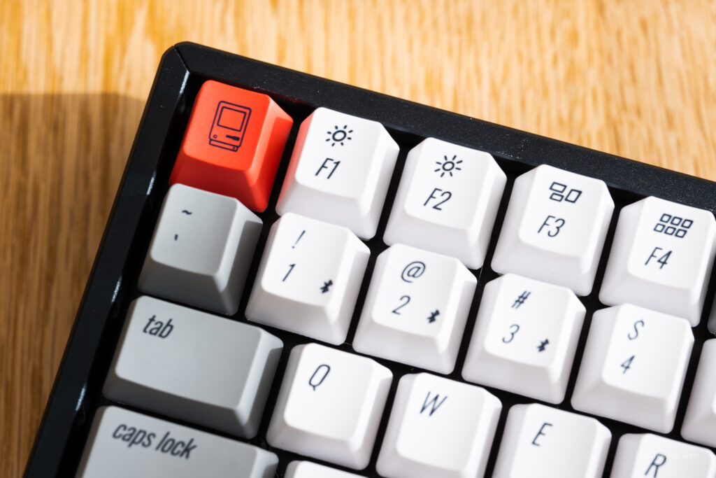 Keychron K2 PBT Retro Mac Keycap Set レビュー／往年のApple