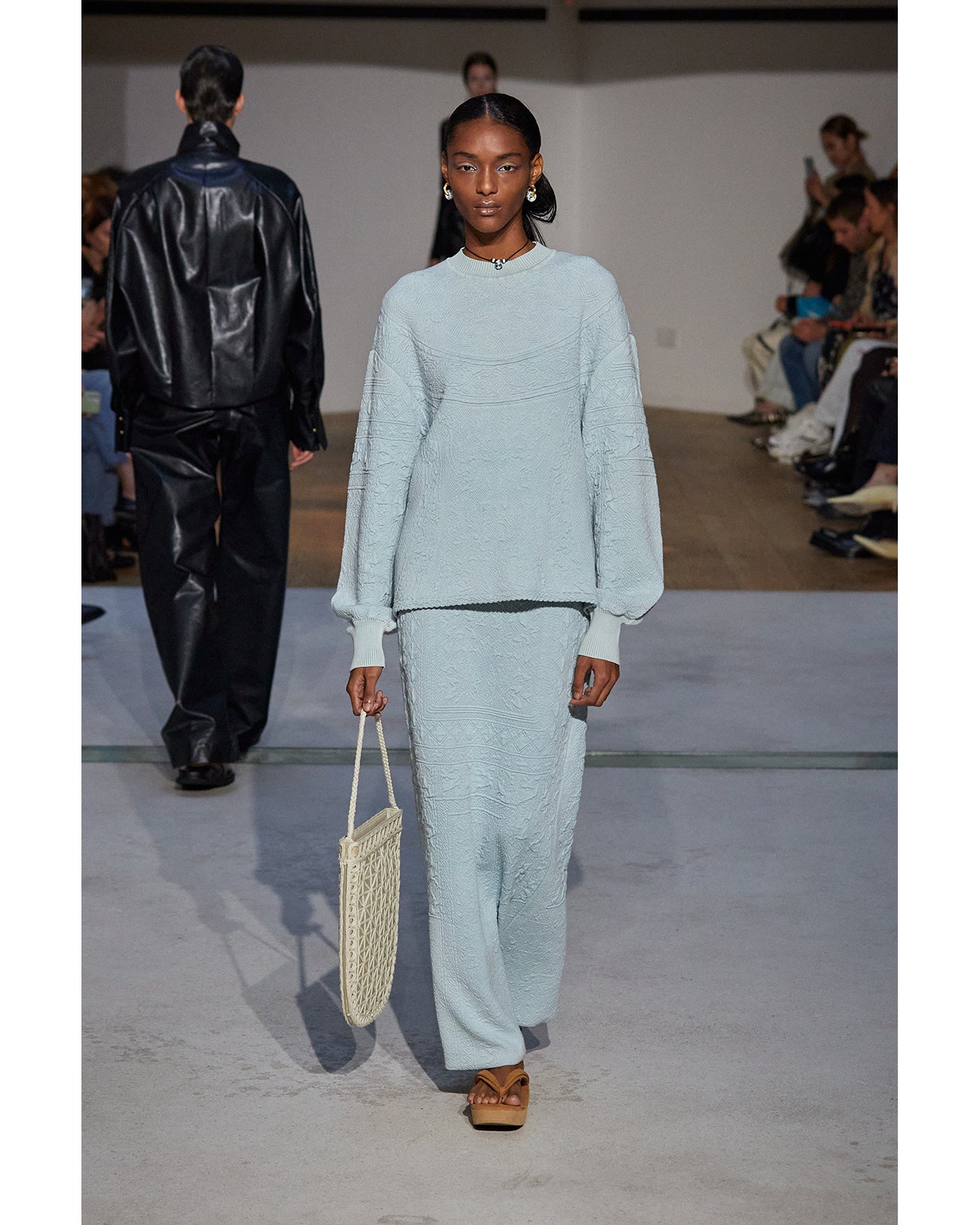 Cording Embroidery Round Tote Bag - beige - Mame Kurogouchi