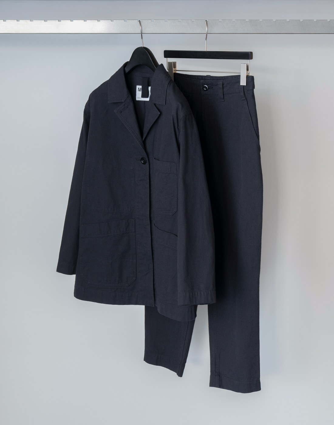 代官山店から限定アイテムのご紹介 | MARGARET HOWELL