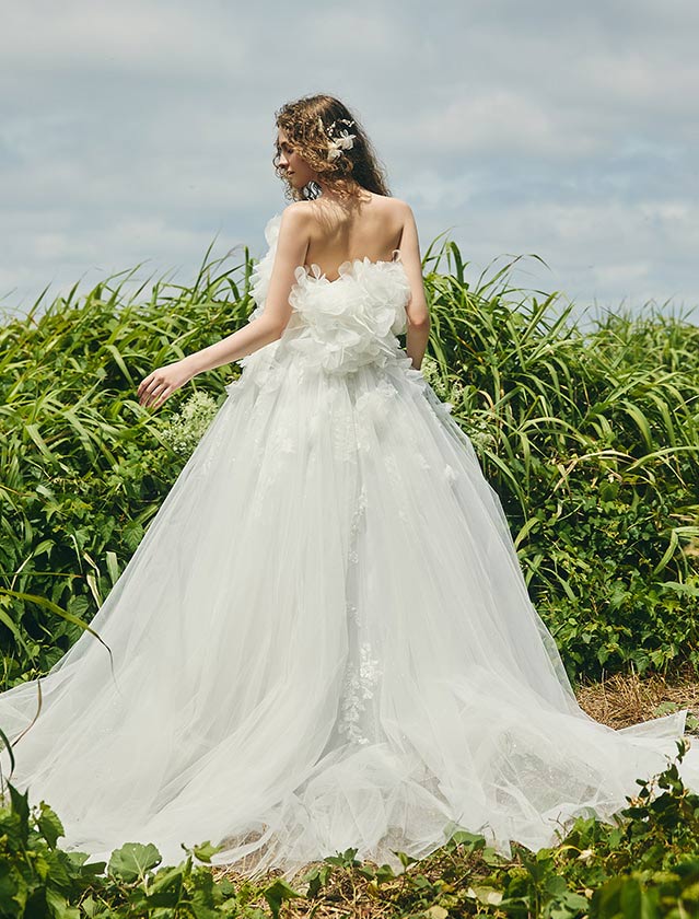 LIB0035 off white | ウエディングドレス『マリアローザ（MARIAROSA）』