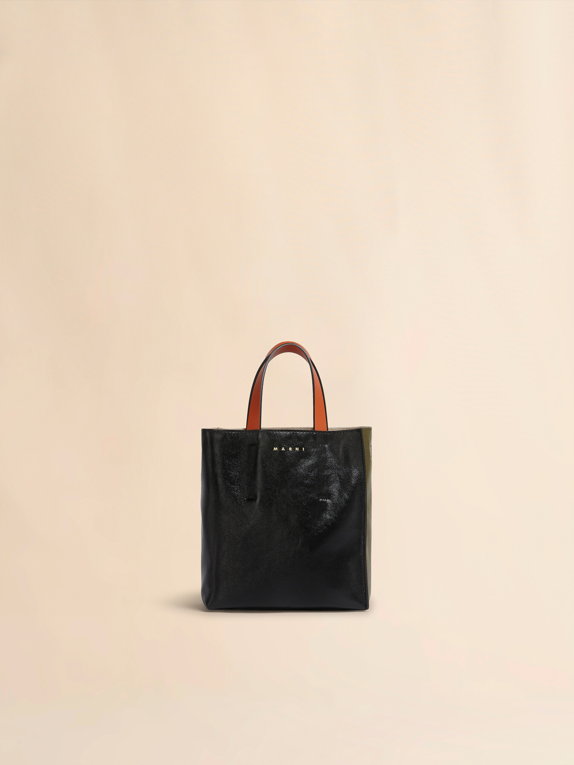 グレー、ブラック、レッド レザー製Museo Softミニバッグ | Marni