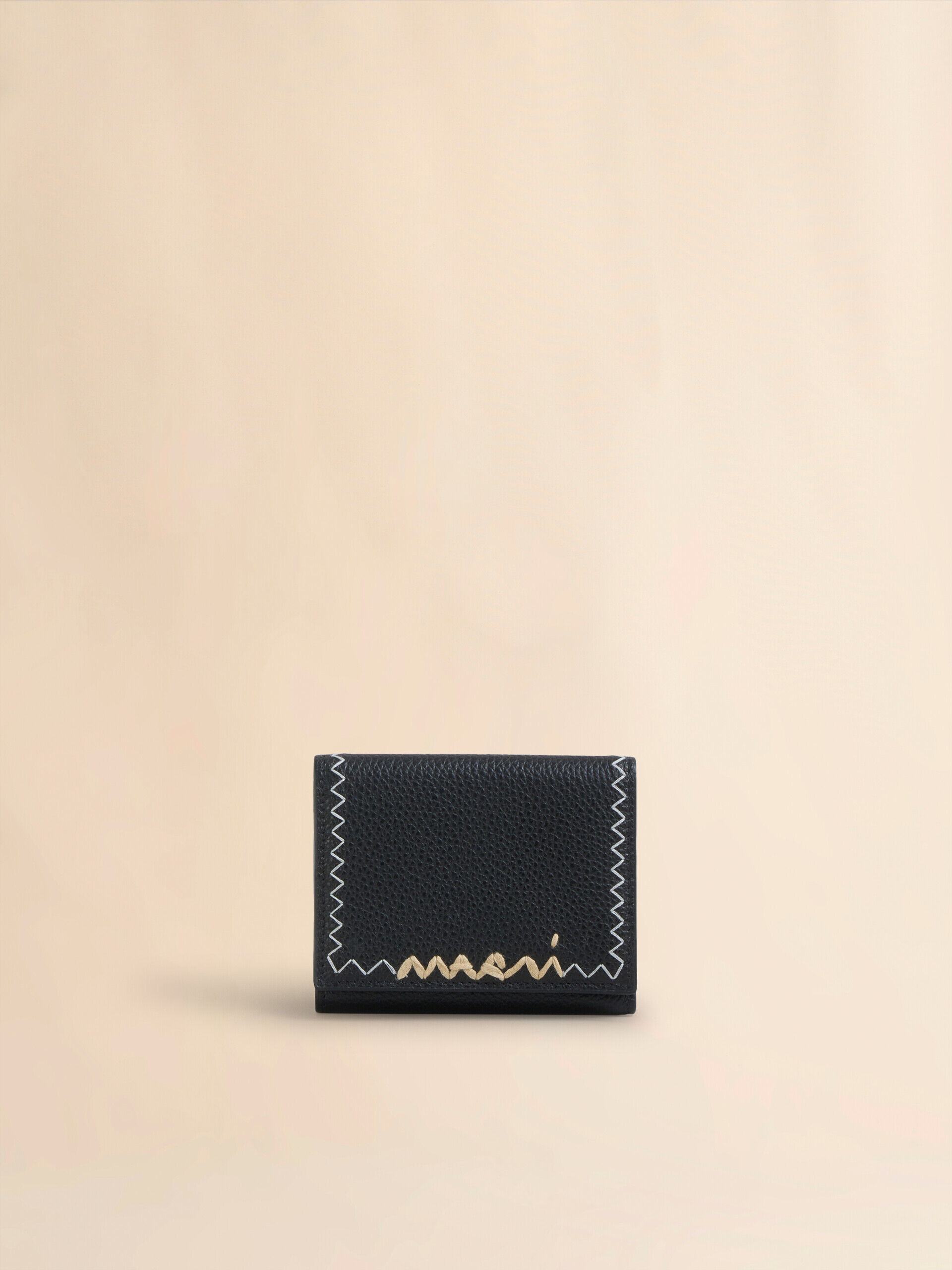 ブラック レザー製 三つ折りウォレット、マルニメンディング | Marni