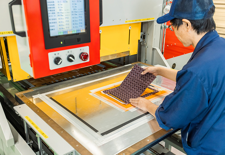 オーダーメイド製作｜マルニ株式会社