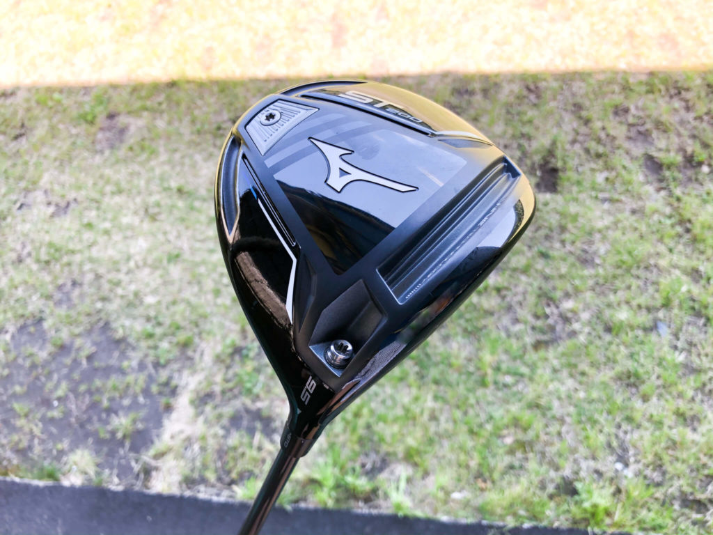 ミズノ「ST200」「ST200X」ドライバー試打評価｜爆飛びというより