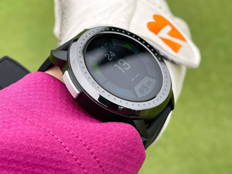 評価レビュー】ブッシュネル イオンエリート時計型ゴルフナビ｜精度は