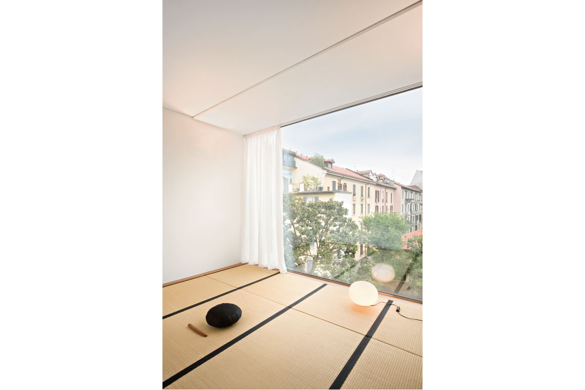 GLO-BALL F1（ブラック）の通販 / マスターウォール