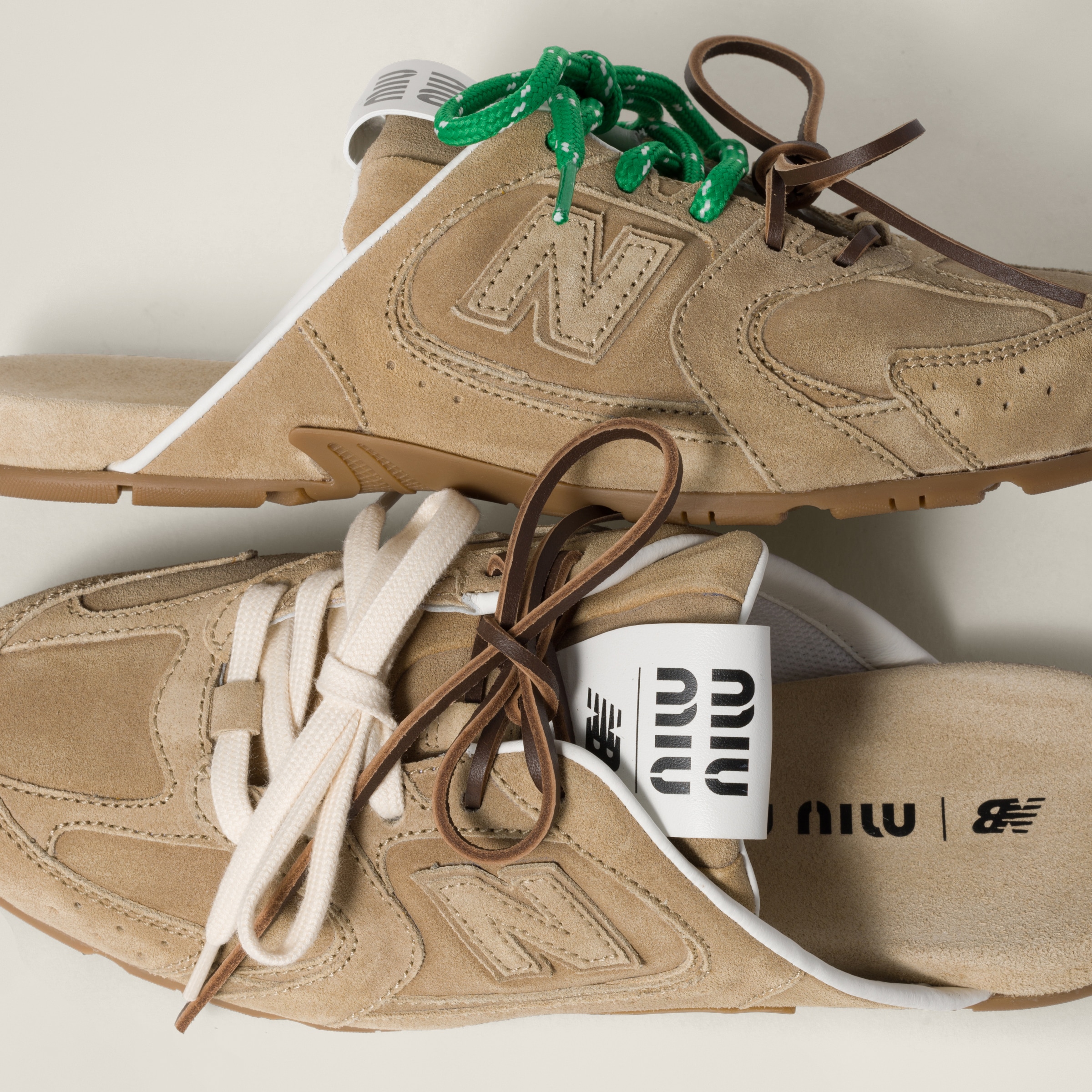 エクリュベージュ New Balance X Miu Miu 530 Sl 色褪せ加工 スエード