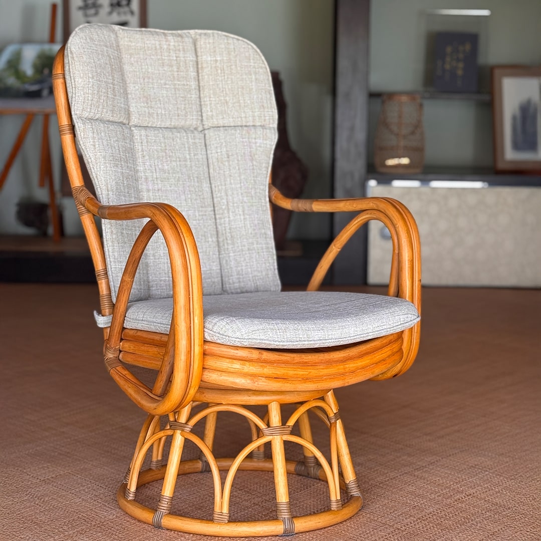 回転チェア | 籐家具職人の店みうらラタン