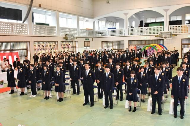 希望胸に学びや巣立つ／3中学で卒業式 – 宮古毎日新聞社ホームページ
