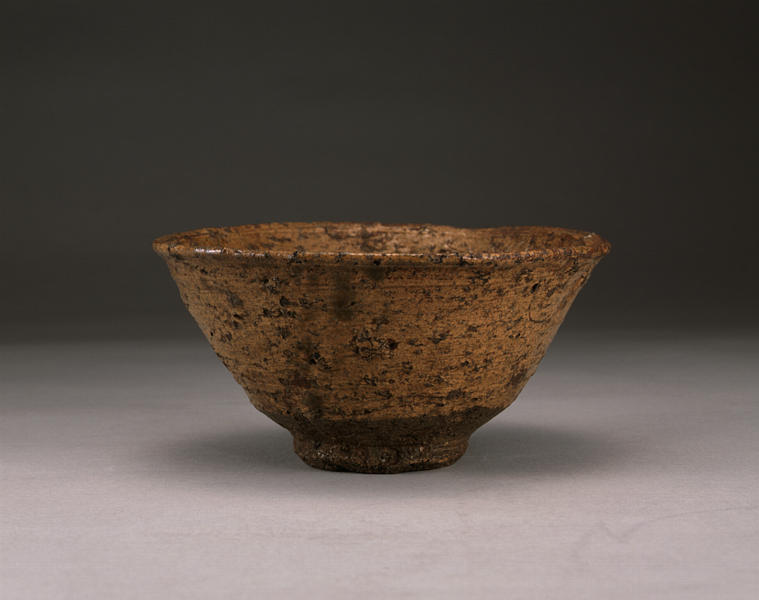 黄伊羅保茶碗 銘 常盤 - MIHO MUSEUM