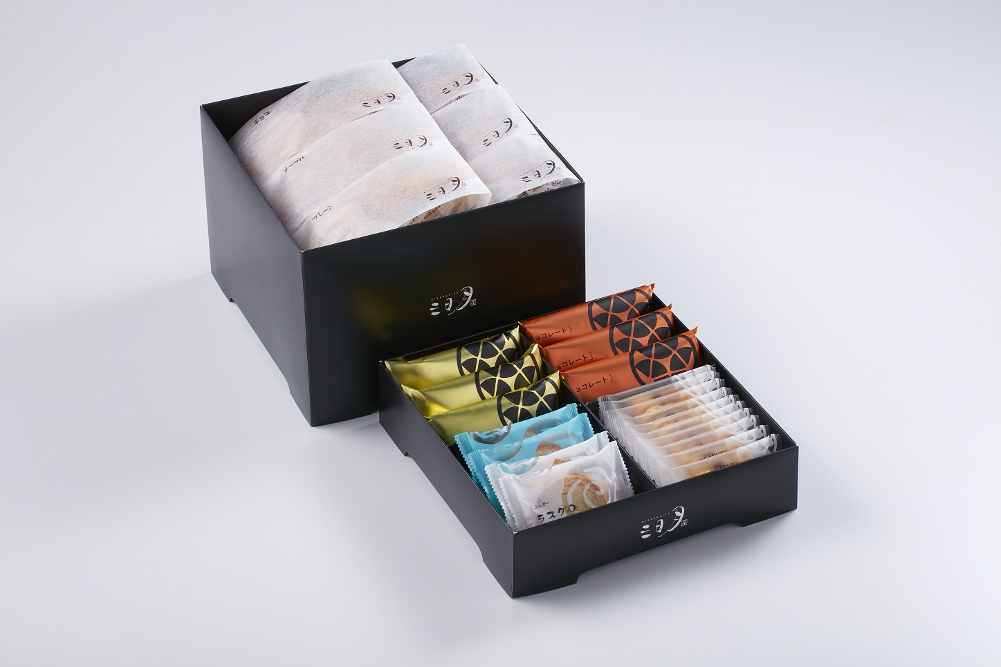 クロワッサン全12種と焼菓子バラエティセット(手提げ袋付)｜三日月屋