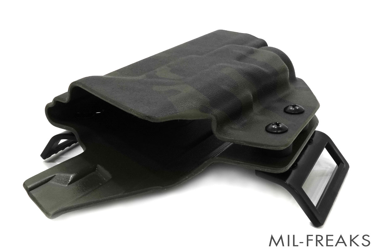 T.REX ARMS Light-Compatible Ironside ホルスター マルチカムブラック