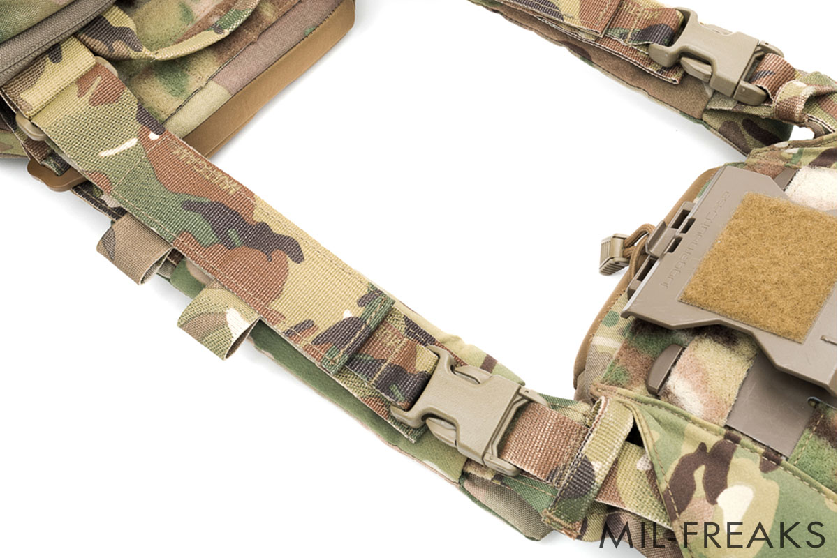 Haley Strategic PIGGYBACK ショルダーストラップ カラー: コヨーテ