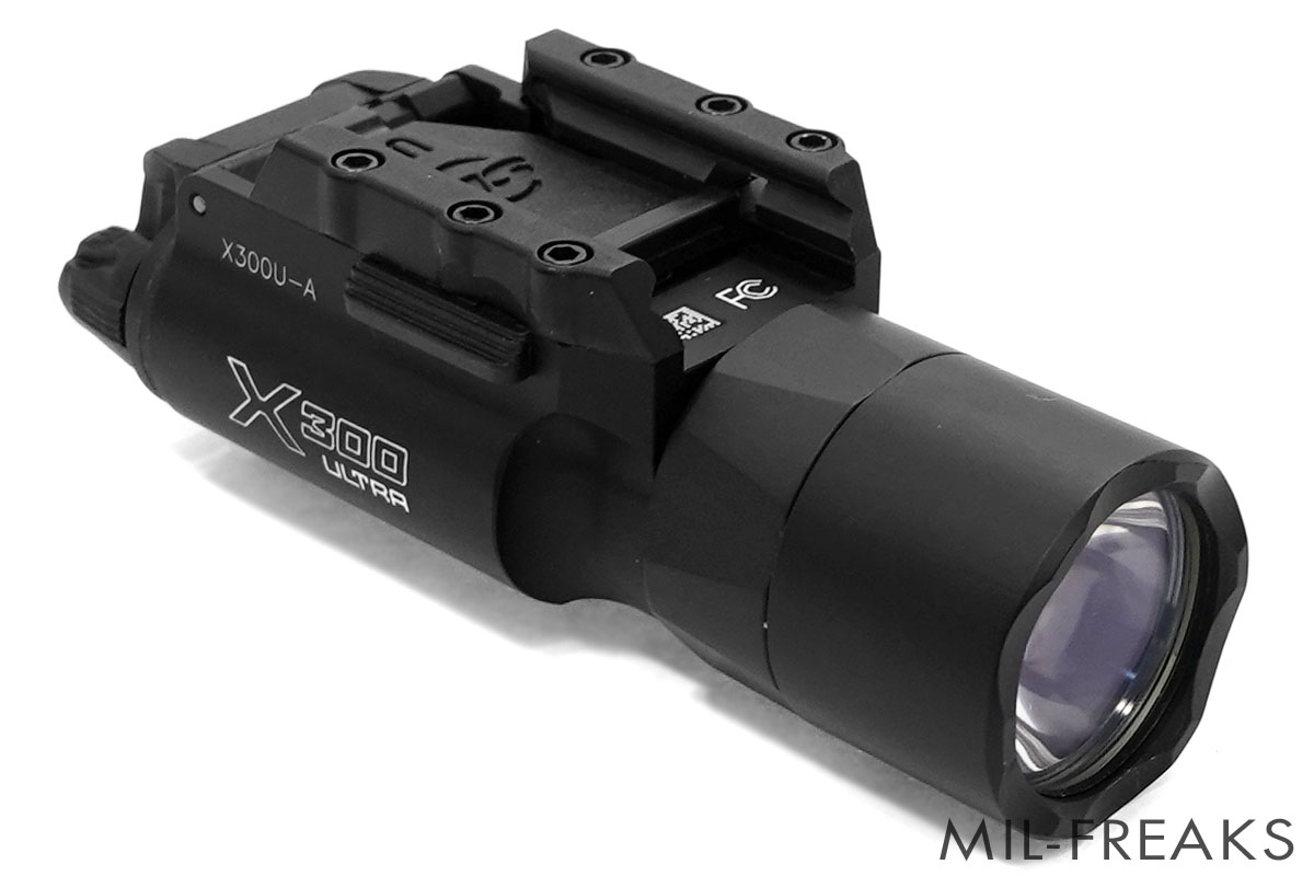 SureFire X300U-A ウェポンライト ブラック │ ミリタリーショップ MIL