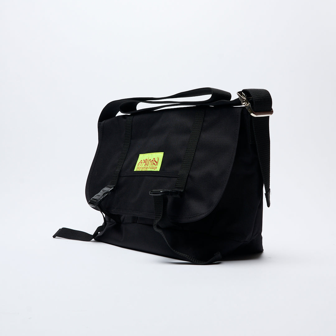 Manhattan Portage - Bike Messenger Bag (Black) (M) – MILK STORE