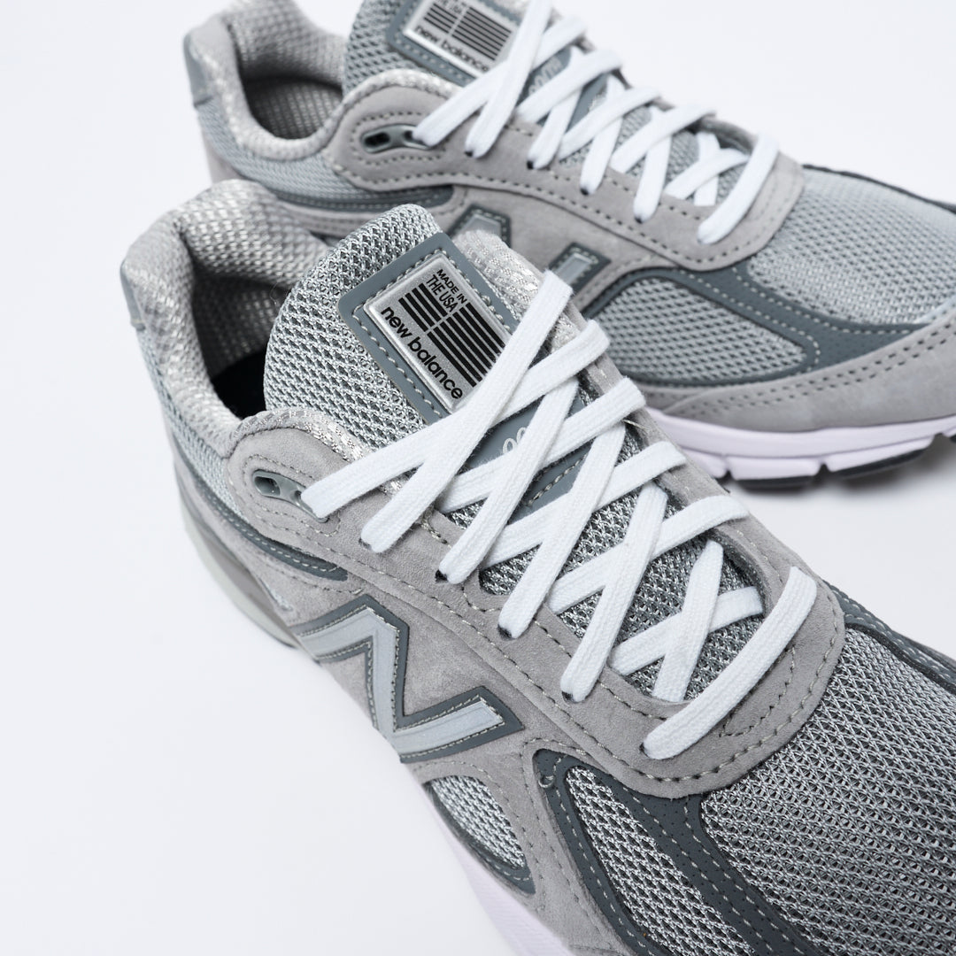 New Balance - 990 V4 