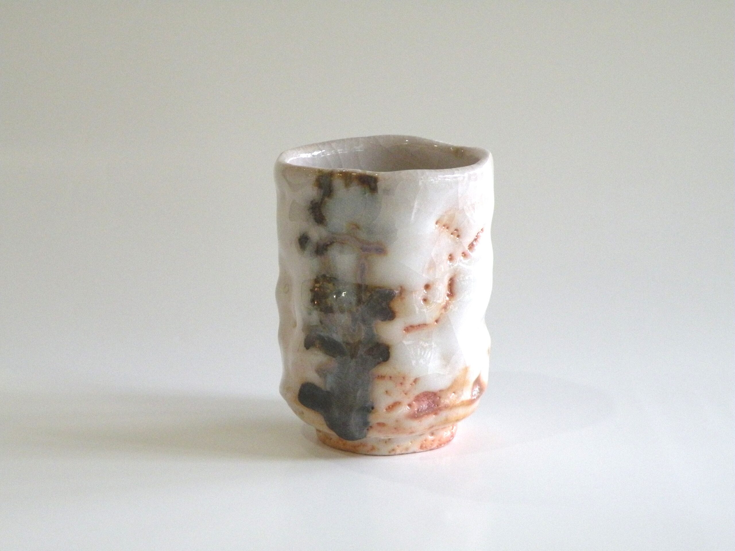 美濃焼伝統工芸品協同組合 | 灰釉花入