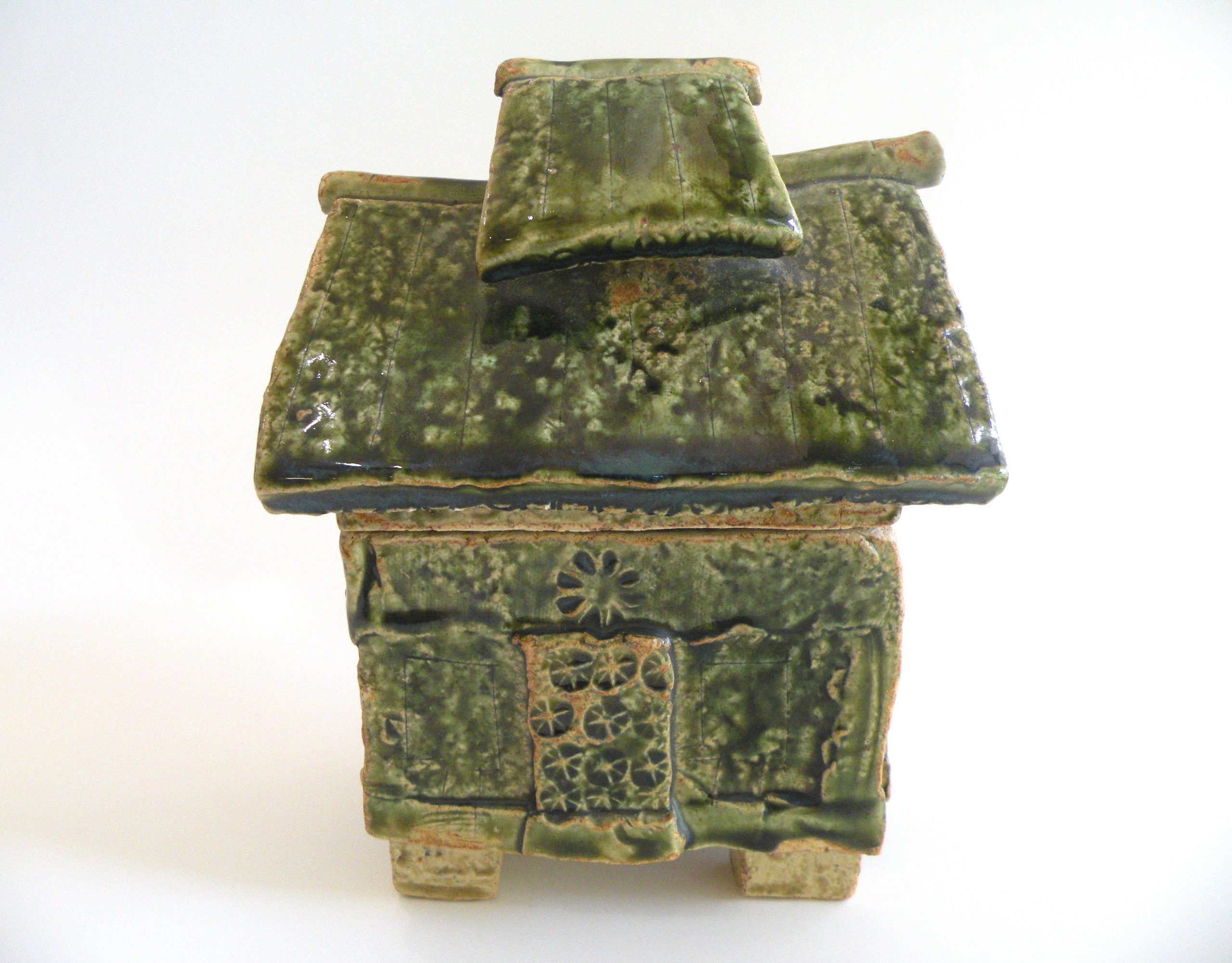 美濃焼伝統工芸品協同組合 | 織部屋形型香炉