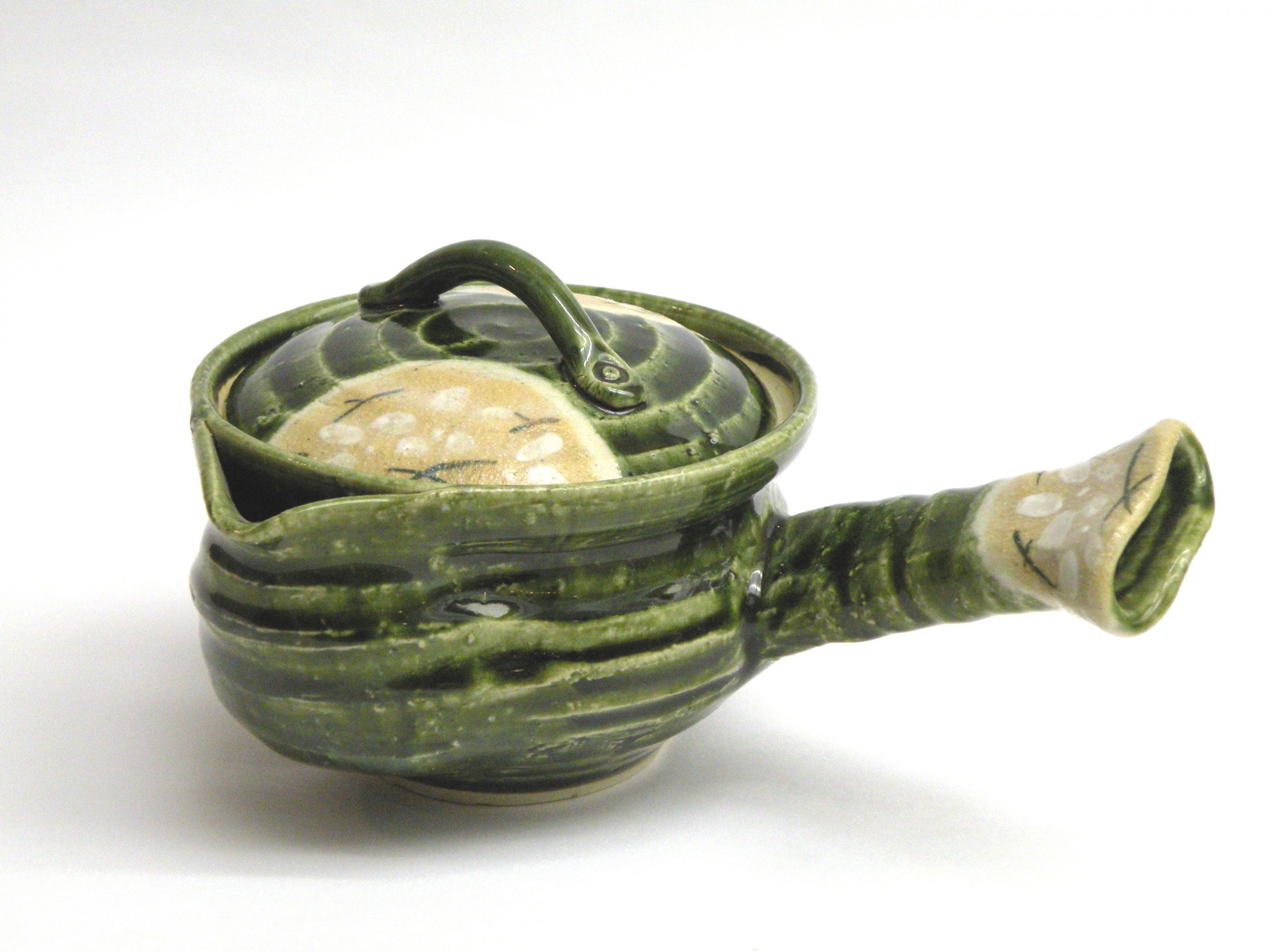 美濃焼伝統工芸品協同組合 | 鼠志野ぐい呑 木箱