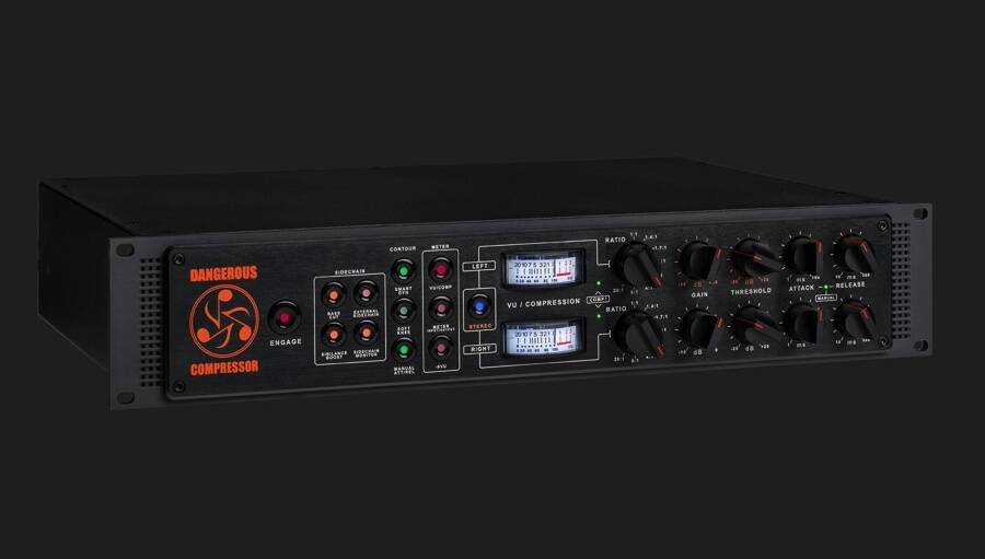 クリアにもウォームにも仕上げられる万能マイクプリアンプ！Universal