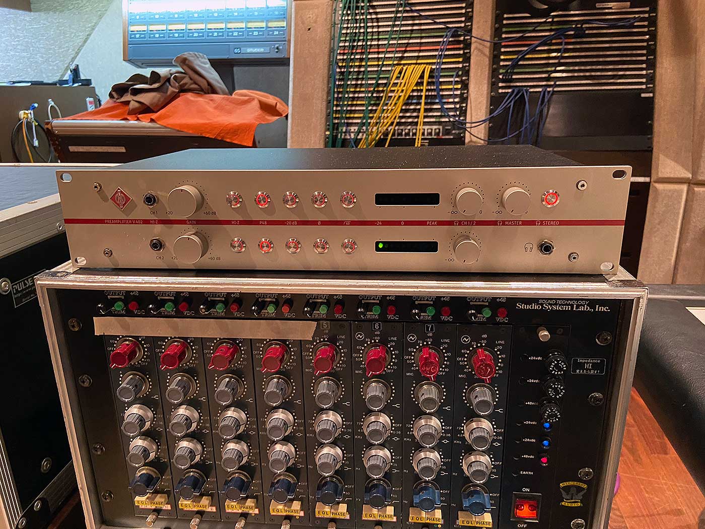 マイクプリ NEUMANN V 402 ～レコーディングエンジニア 森元浩二による