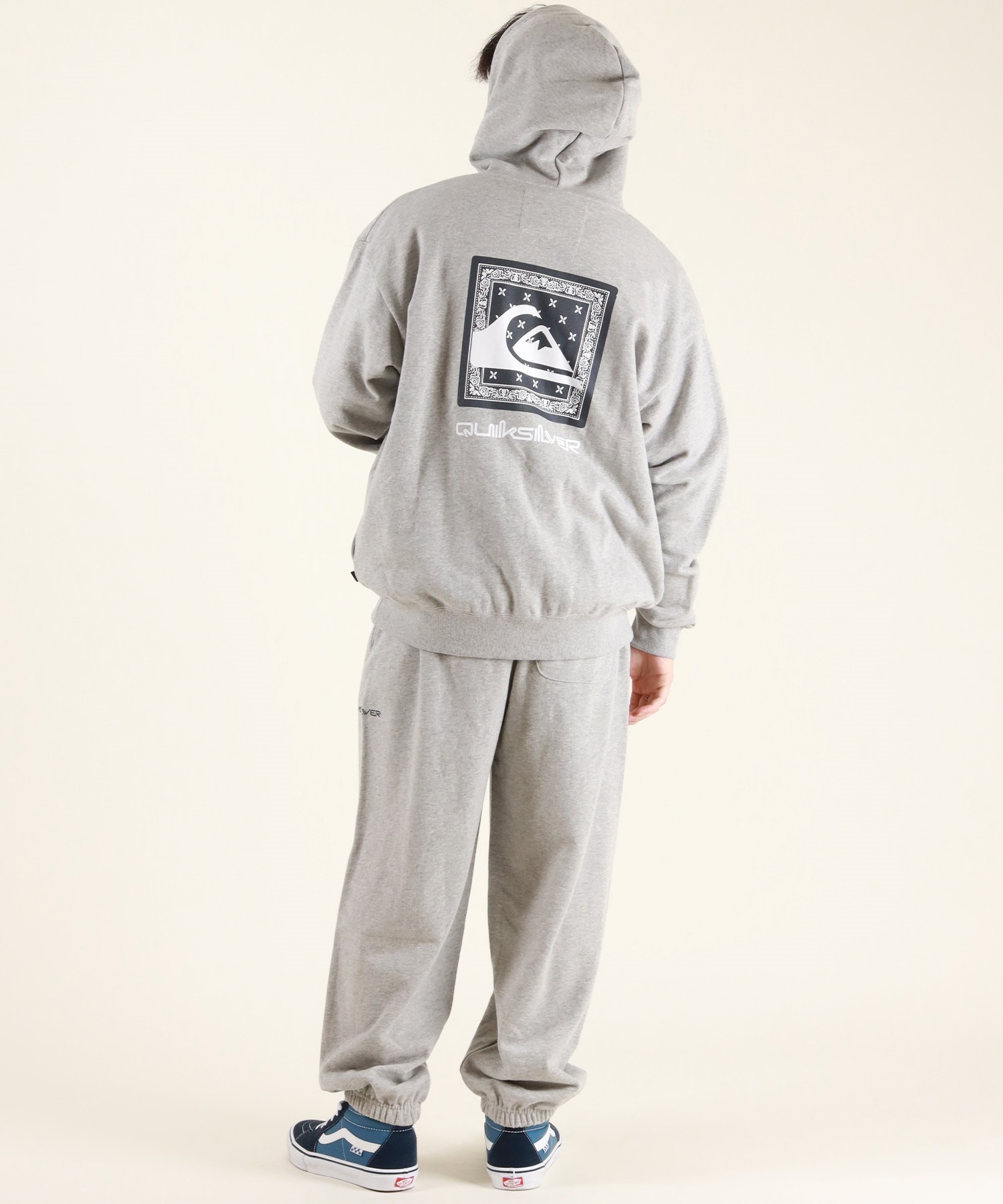 QUIKSILVER クイックシルバー ジップアップ パーカー メンズ バック