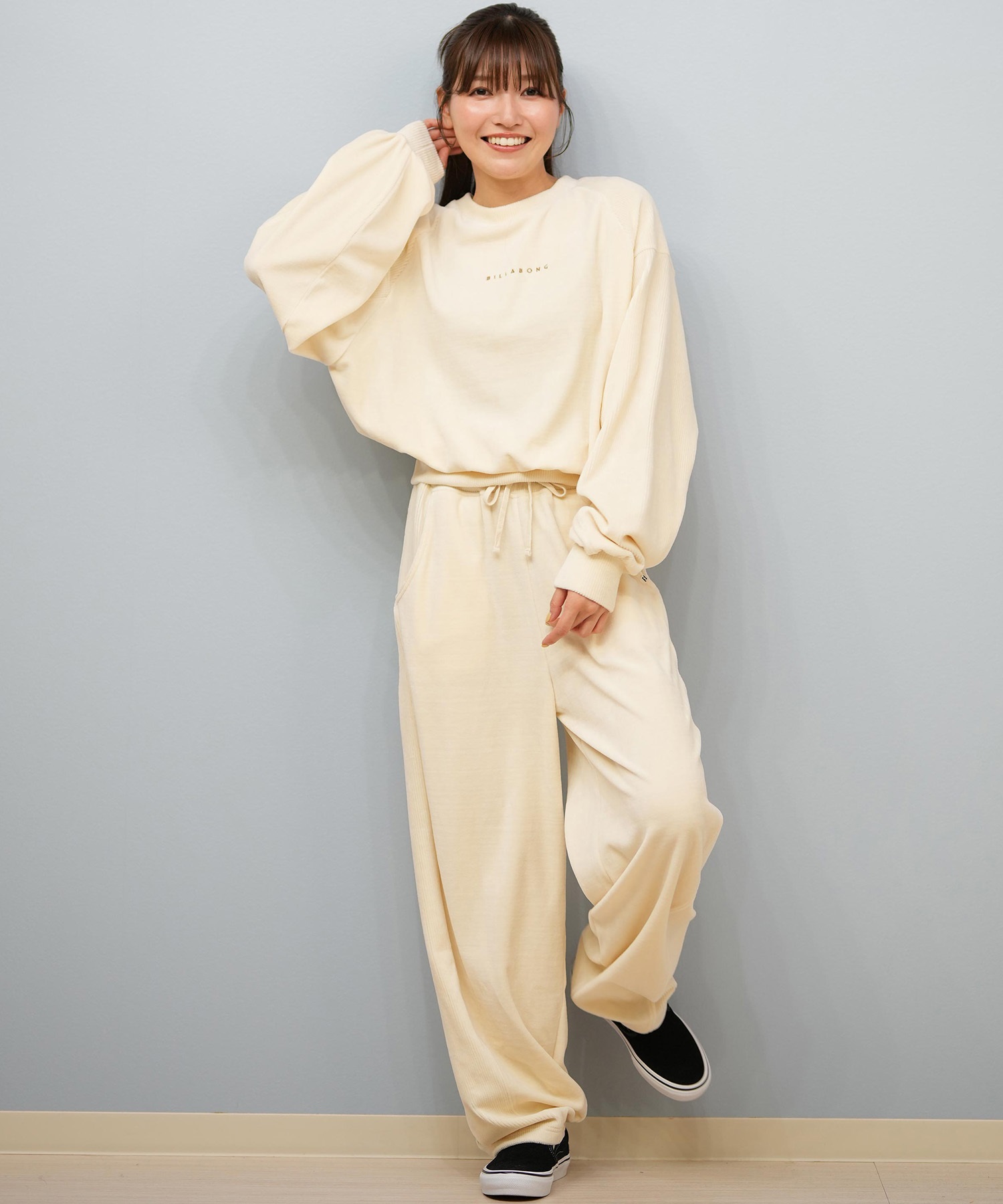 BILLABONG ビラボン ロングパンツ レディース ベロア ロゴ SWITCHBACK