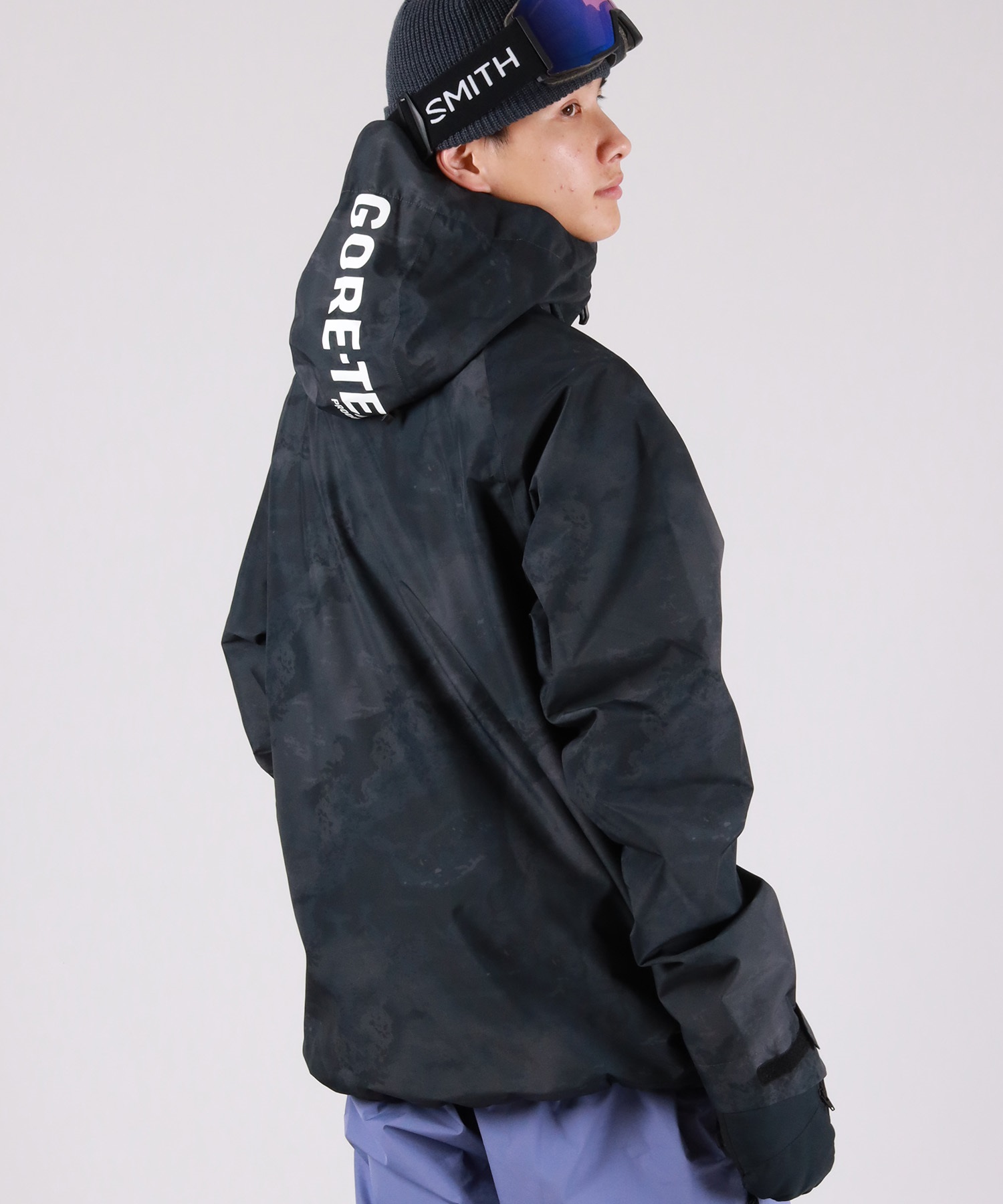 686 シックスエイトシックス GORE-TEX FRAGMENT スノーボード ウェア