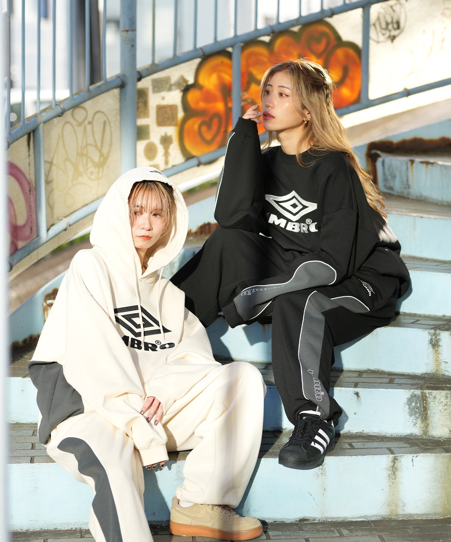 UMBRO アンブロ トレーナー レディース クルーネック スウェット 裏