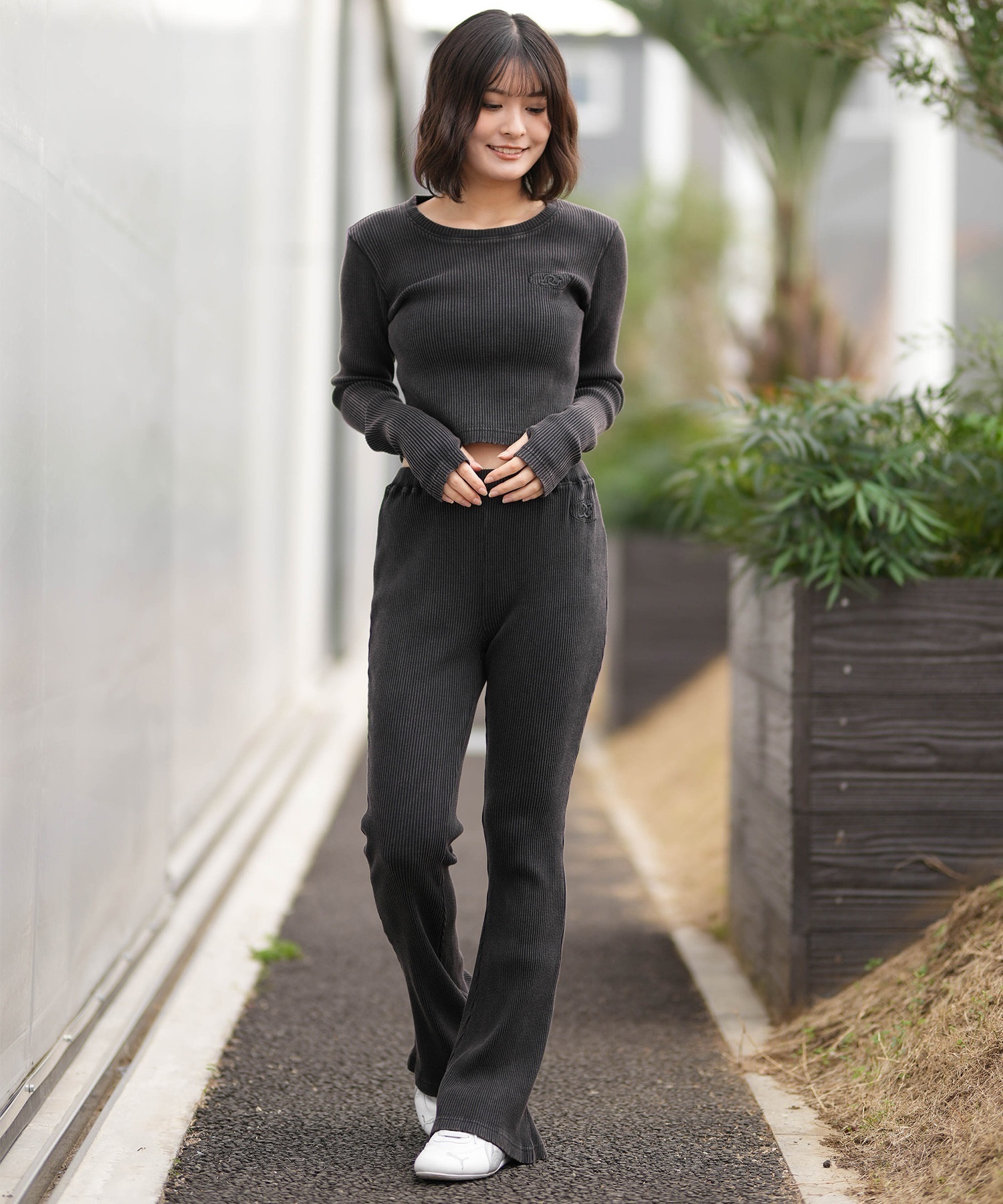 DC ディーシー ロングパンツ レディース フレア パンツ 26 WS TELECO