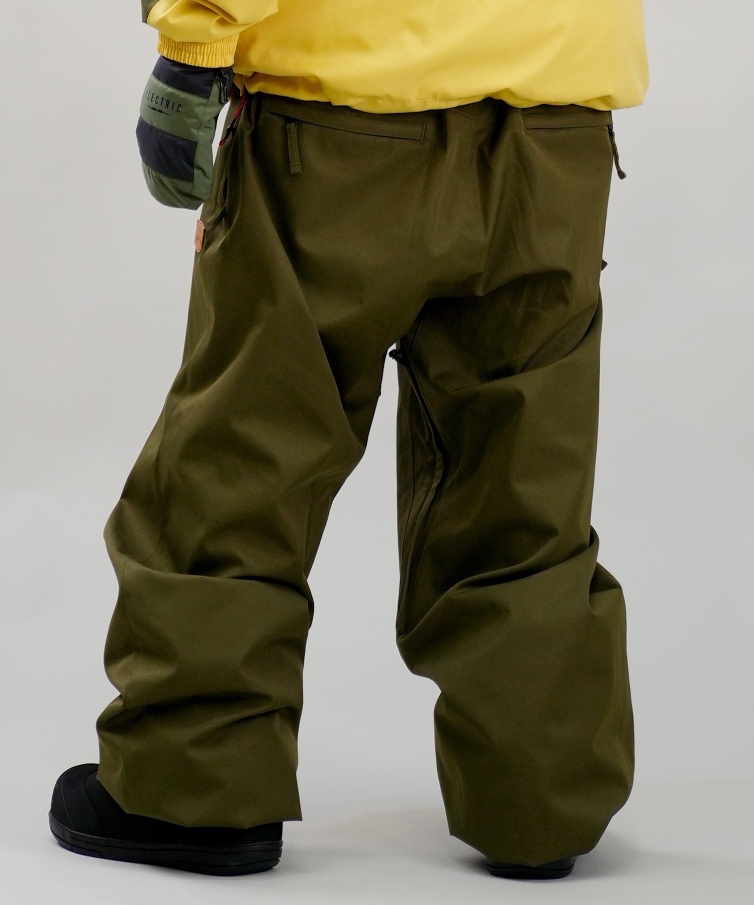 VOLCOM ボルコム ARTHUR 20K スノーボード ウェア パンツ ユニセックス