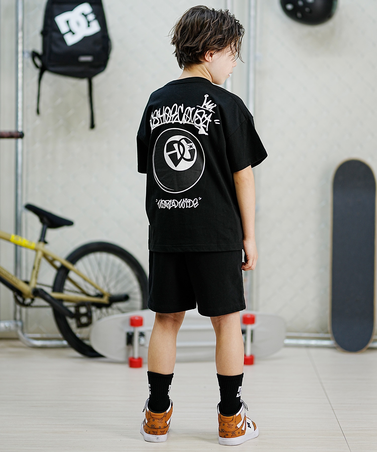 DC ディーシー キッズ Tシャツ 半袖 8ボール バックプリント スケート