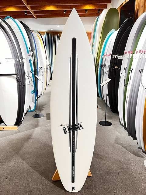 アルメリック ハイパフォーマンスショートボード｜ムラサキスポーツ