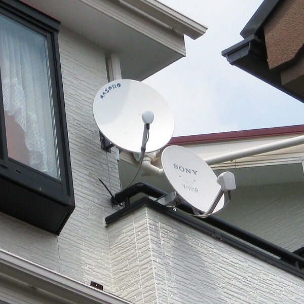 地デジ4K8K(BS)対応するデザインアンテナ工事もお得 - エアコン工事