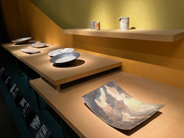 器の枠を超えて ― 菊池寛実記念 智美術館「現代陶芸のすすめ」（読者