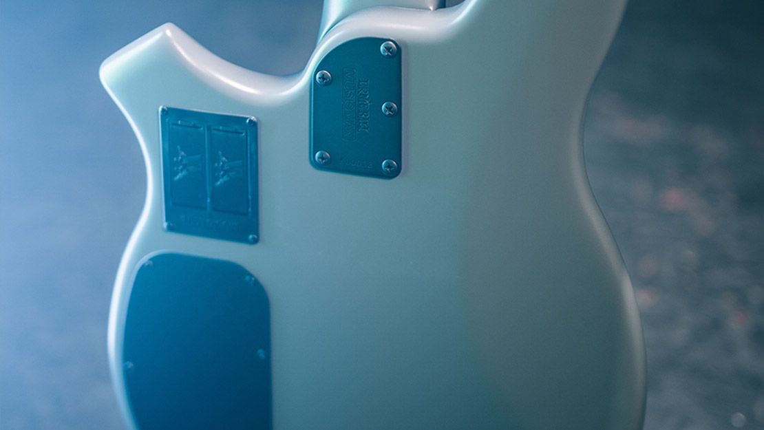 Bongo 5 | Basses | Ernie Ball Music Man