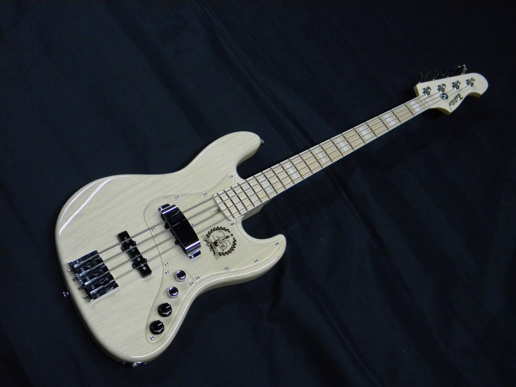 ATELIER Z エレキベース ジャズベースタイプM245 CTM TP-WH/M()売却