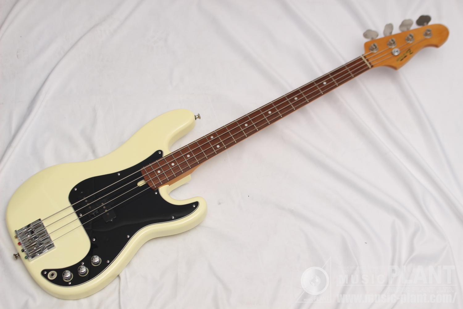ATELIER Z エレキベースCustom Order Precision Bass Type中古()売却