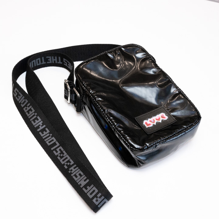 LOVE NEVER DIES ショルダーバッグ | MISIAオフィシャルオンライン