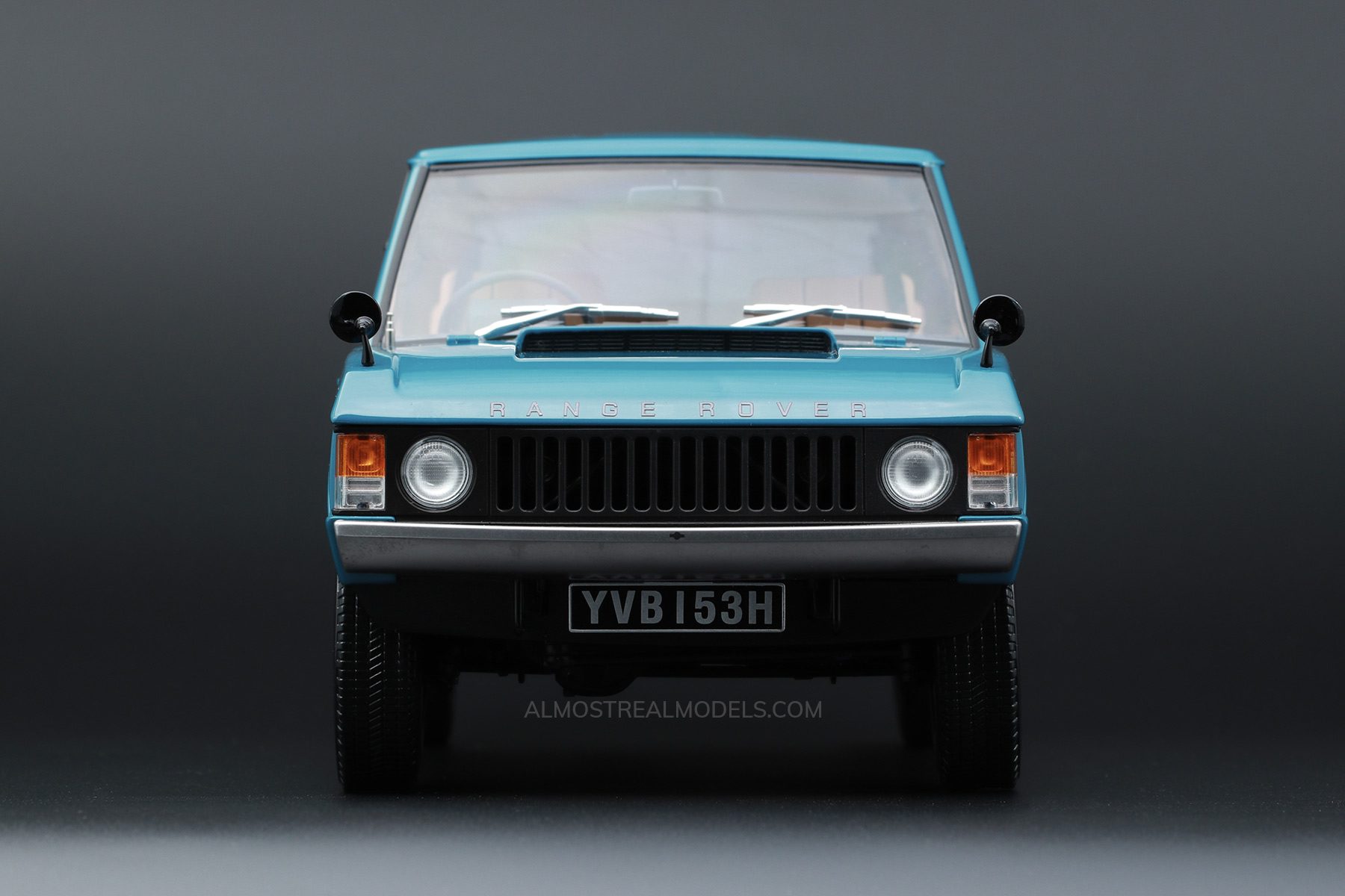 Almost Real Land Rover Range Rover 1970 Tuscan Blue 1/18 Diecast Car
